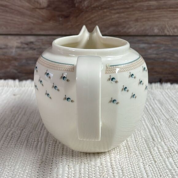 Wedgwood Ivory China Creamer Pitcher - Picture 4 of 6